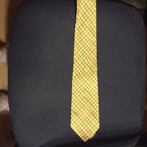 Mens jones new york yellow tie